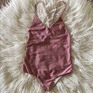 Acacia One Piece